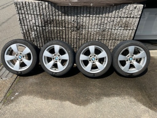 BMW3シリーズ又は5シリーズに。