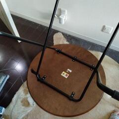 折りたたみ丸テーブル 75cm 取りに来るかた。の画像