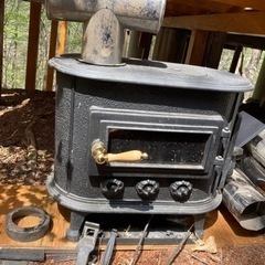 【お問合せ頂いた皆様ありがとうございました】薪ストーブお安くお譲...