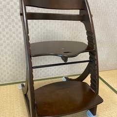 チャイルドチェア（こげ茶）