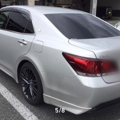 クラウンハイブリッド限定ブラックスタイルの画像