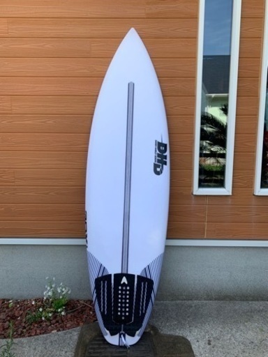 早い者勝ち！中古美品・DHDサーフボード5’11・テイクオフ激速