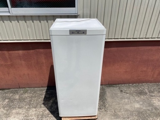 三菱ノンフロン冷凍庫　MF-U12T-W   121ℓ  J04059