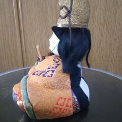 木目込み人形　(ひな人形) 実家から１個だけ見つかり品　経年保管でも袋で保管でシミ汚れ虫穴無しの画像