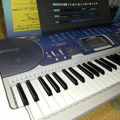 カシオ　電子キーボードの画像