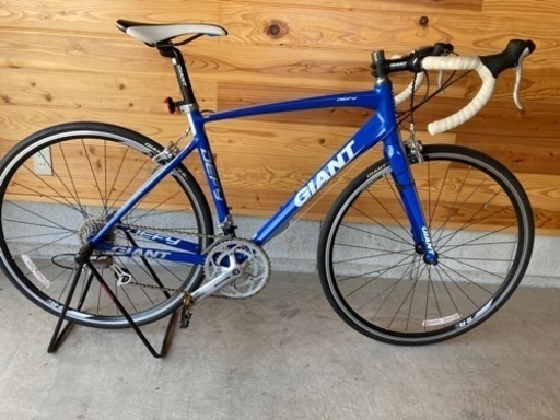 ロードバイク　GIANT DEFY3