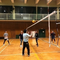 今日ど素人バレーボール14日やります😊🏐🏐🏐