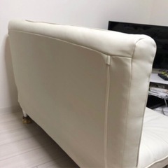 無料🌟ハイバック白いソファお譲りします❣️の画像