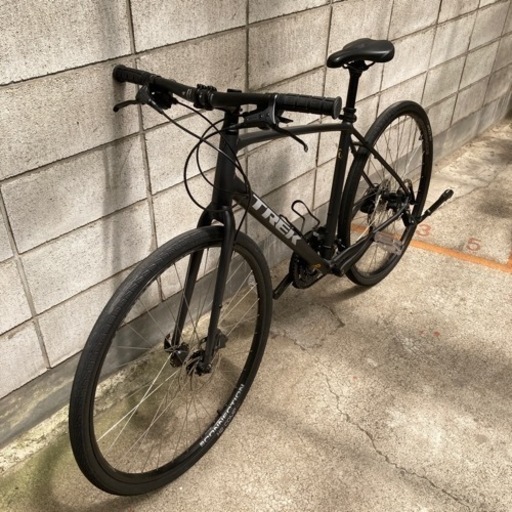 クロスバイク　trek fx2