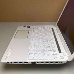 返品/設定支援OK｜安い理由あり｜TOSHIBA dynabook T553/37JW｜Windows8.1の画像