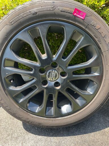 VOLVO　215/50/17　タイヤ＆ホイール（黒）