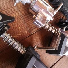 美容師 練習用 マネキンウイッグを固定するための クランプ 2種の画像