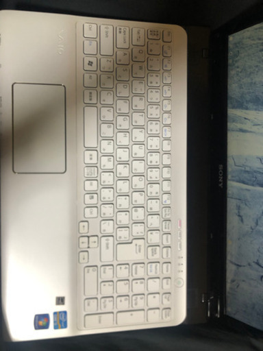 VAIO Eシリーズ SVE15125CJW i3 6gb ssd Microsoft office 2021   ❷