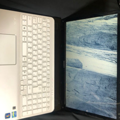 VAIO Eシリーズ SVE15125CJW i3 6gb ss...