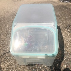 お米ケース