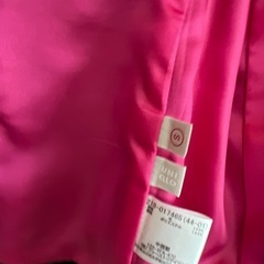 UNIQLOの黒ジャケットの画像