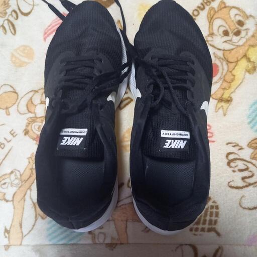 メンズスニーカー　NIKE　28cm