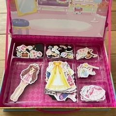 なかよしプリンセスララ＆サラのきせかえドレッサーの画像