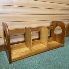 机上用の木製本棚