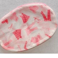 ピンクの洗濯ネット　*交渉中