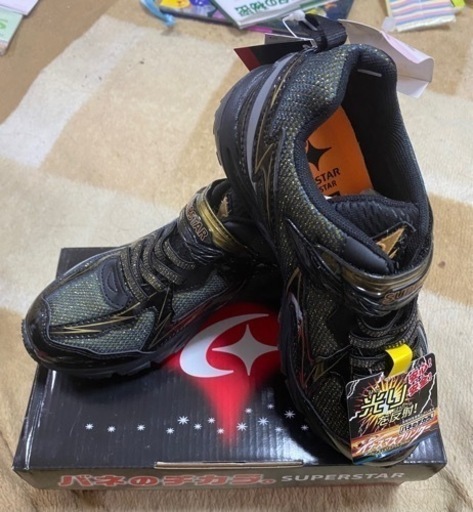 運動靴 20㌢ スーパースター (新品未使用)