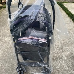 コンビ　ベビーカー　カルディアオート4キャス