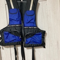 フローティングベスト　ベスト　釣り　レジャー