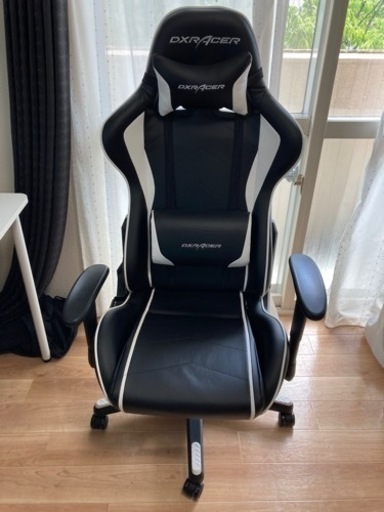 2020年購入　美品ゲーミングチェア