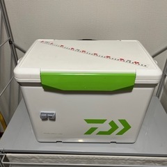 ダイワ　クーラーボックス　キャリータイプ
