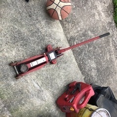 お話し中@価格変更！2000→1300円　2T 車用ジャッキ