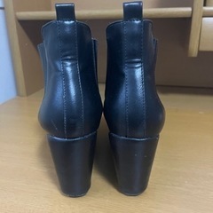 厚底ショートアンクルブーツ ブラックMサイズの画像