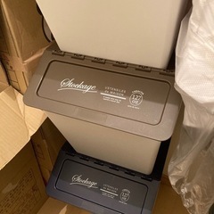 【引取限定】【引越につき特別】【0円】カラーボックス3色セットの画像