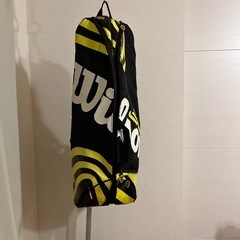 テニスラケット　バック