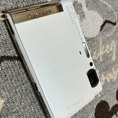 値下げ❗️【SONY】デジタルカメラDSC-T90 ホワイト