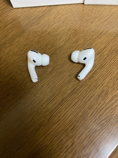 取引中　５月５日まで投稿　Airpods pro