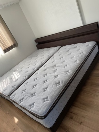 山下家具購入　美品　ドリームベッド　セミダブル　ベッドフレーム