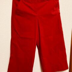 レディース服　赤ボトムス