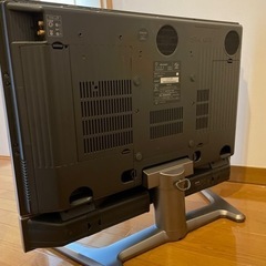 ３２インチ AQUOS 液晶テレビの画像