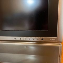 ３２インチ AQUOS 液晶テレビの画像
