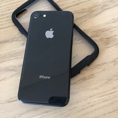 iPhone8 ifaceケース付きsimフリー