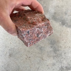【募集中】このサイコロ石を切ってくれる方