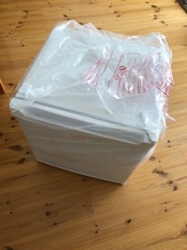 小型冷蔵庫　46L  新品未使用　アイリスオーヤマ