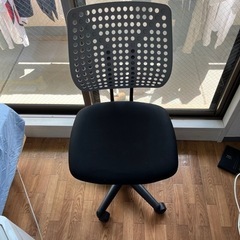 【お譲り先決まりました】ニトリ ワークチェア メッシュ
