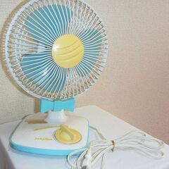 無料です！昭和の卓上扇風機 強力ですよ（冷房