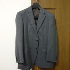 Ermenegildo Zegna エルメネジルド・ゼニア スーツ