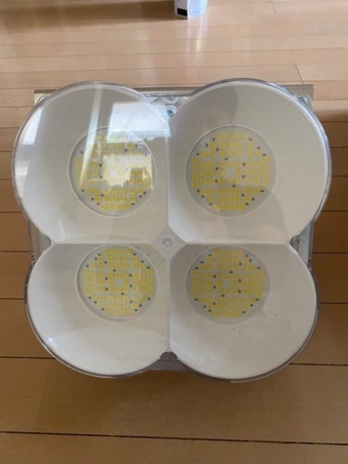 TOSHIBA高天井用LED照明器具