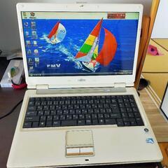 ノートパソコン液晶綺麗 600円