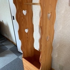 受付終了　子供用ハンガーラック