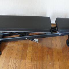 値下げしましたトレーニングベンチ　リーディングエッジLE－B90