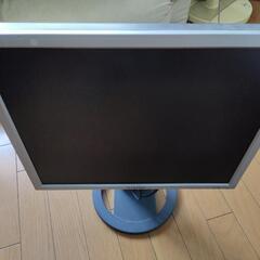 19インチPCモニター